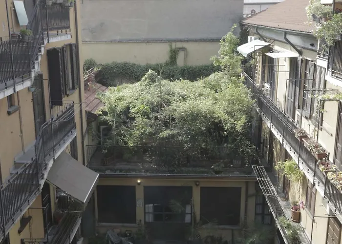 Il Cortile Di Mailand